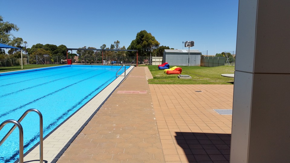 Eudunda Swimming Pool Opens